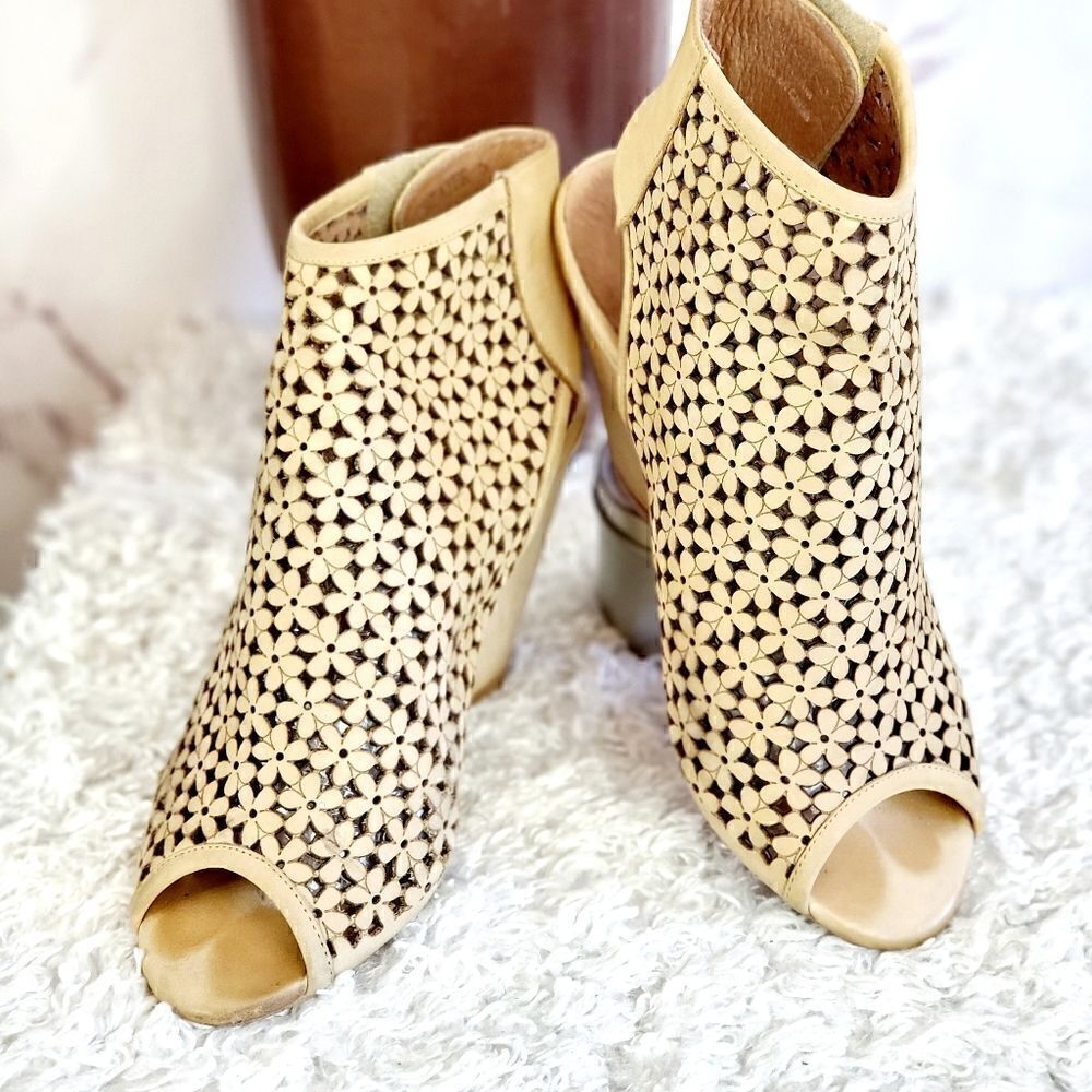Jeffrey Campbell shoes   